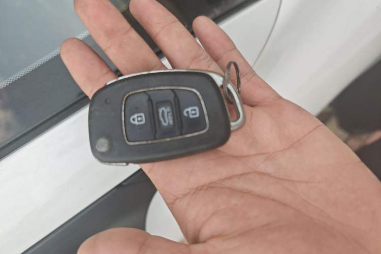 Used Hyundai Elantra (6th Generation / Lingdong) 2016 1.6L Automatic ZhiXuan – Elite Version Vehicle Key