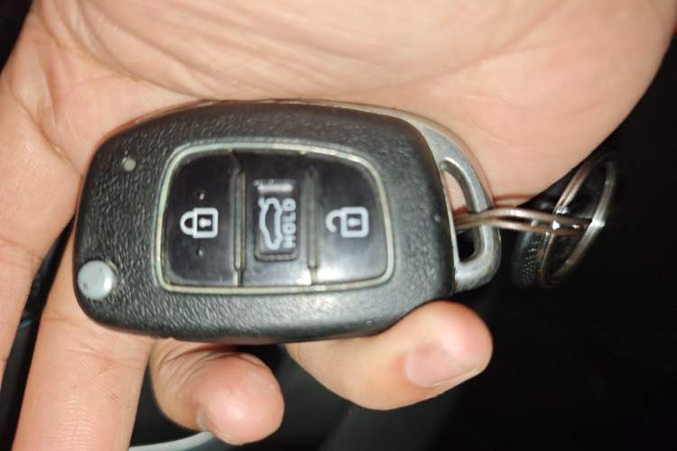Used Hyundai Elantra (6th Generation / Lingdong) 2016 1.6L Automatic ZhiXuan – Elite Version Vehicle Key