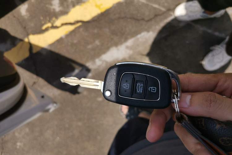 Used Hyundai Elantra (6th Generation / Lingdong) 2016 1.6L Automatic ZhiXuan – Elite Version Vehicle Key