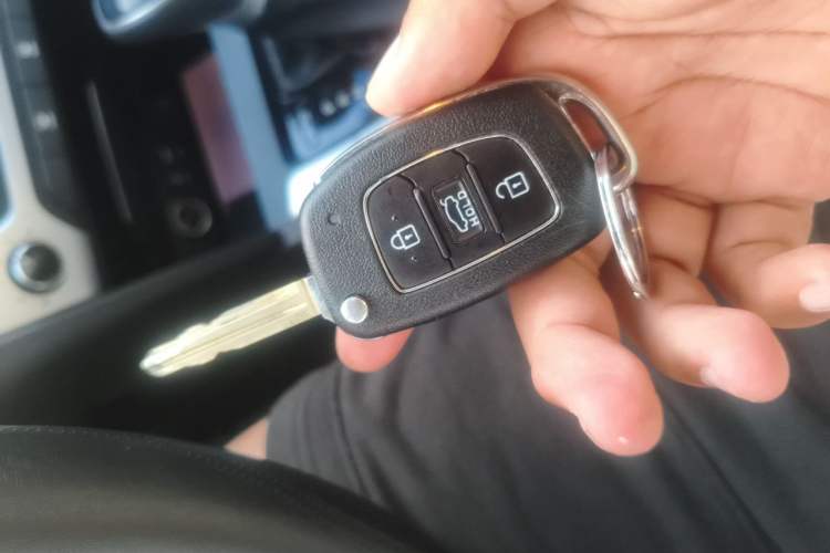 Used Hyundai Elantra (6th Generation / Lingdong) 2016 1.6L Automatic ZhiXuan – Elite Version Vehicle Key