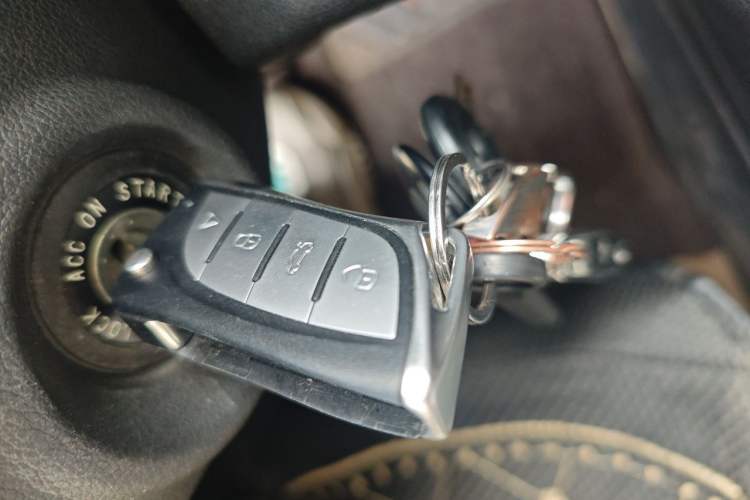 Used Hyundai Elantra (6th Generation / Lingdong) 2016 1.6L Automatic ZhiXuan – Elite Version Vehicle Key