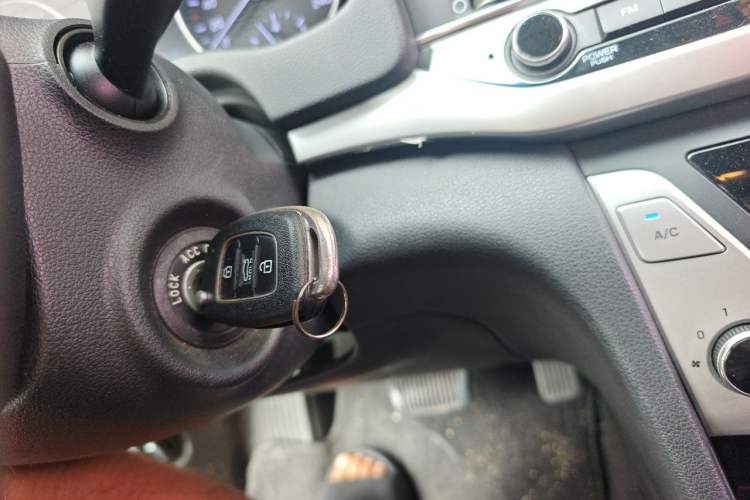 Used Hyundai Elantra (6th Generation / Lingdong) 2016 1.6L Automatic ZhiXuan – Elite Version Vehicle Key