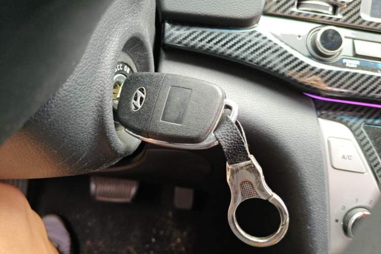 Used Hyundai Elantra (6th Generation / Lingdong) 2016 1.6L Automatic ZhiXuan – Elite Version Vehicle Key