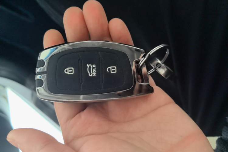Used Hyundai Elantra (6th Generation / Lingdong) 2016 1.6L Automatic ZhiXuan – Elite Version Vehicle Key