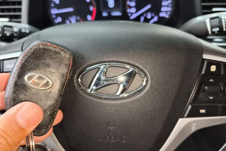Used Hyundai Elantra (6th Generation / Lingdong) 2016 1.6L Automatic ZhiXuan – Elite Version Vehicle Key