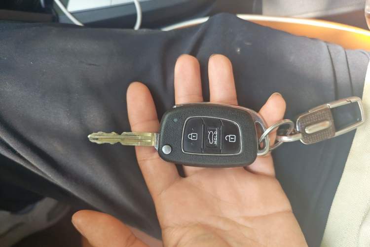 Used Hyundai Elantra (6th Generation / Lingdong) 2016 1.6L Automatic ZhiXuan – Elite Version Vehicle Key
