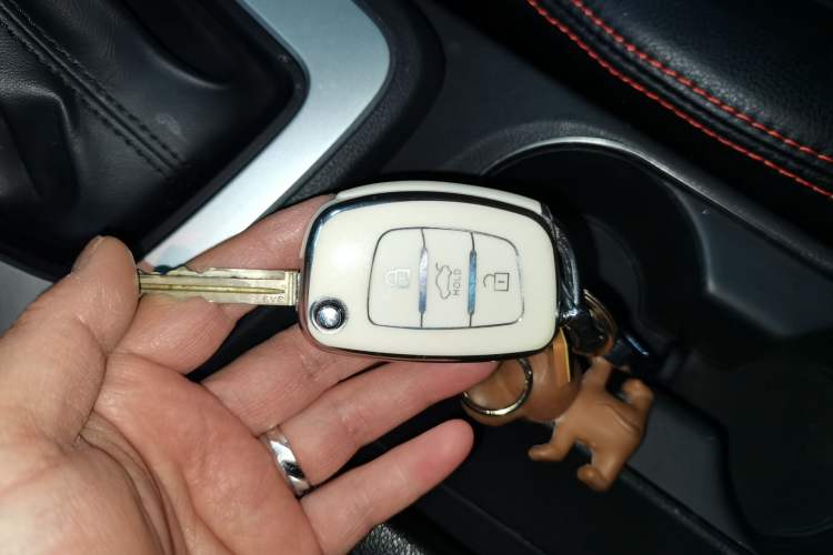 Used Hyundai Elantra (6th Generation / Lingdong) 2016 1.6L Automatic ZhiXuan – Elite Version Vehicle Key