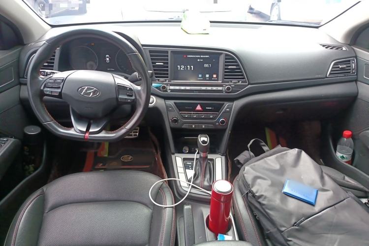 Used Hyundai Elantra (6th Generation / Lingdong) 2016 1.4T Dual-Clutch Xuan Dong·Elite Version Center Console