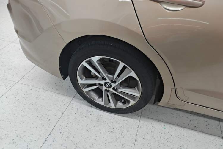 Used Hyundai Elantra (6th Generation / Lingdong) 2016 1.6L Automatic ZhiXuan – Elite Version Exterior 5