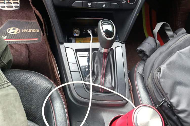 Used Hyundai Elantra (6th Generation / Lingdong) 2016 1.4T Dual-Clutch Xuan Dong·Elite Version Gear Lever