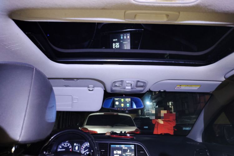 Used Hyundai Elantra (6th Generation / Lingdong) 2016 1.6L Automatic ZhiXuan · Luxury Version Headliner