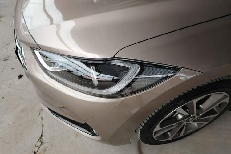 Used Hyundai Elantra (6th Generation / Lingdong) 2016 1.6L Automatic ZhiXuan – Elite Version Left Front Headlight