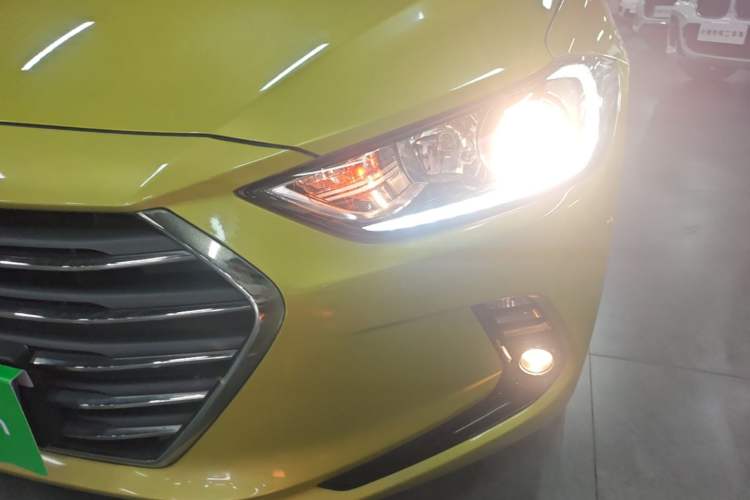 Used Hyundai Elantra (6th Generation / Lingdong) 2016 1.6L Automatic ZhiXuan – Elite Version Left Front Headlight