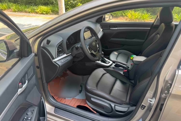Used Hyundai Elantra (6th Generation / Lingdong) 2016 1.6L Automatic ZhiXuan – Elite Version Left Front Seat