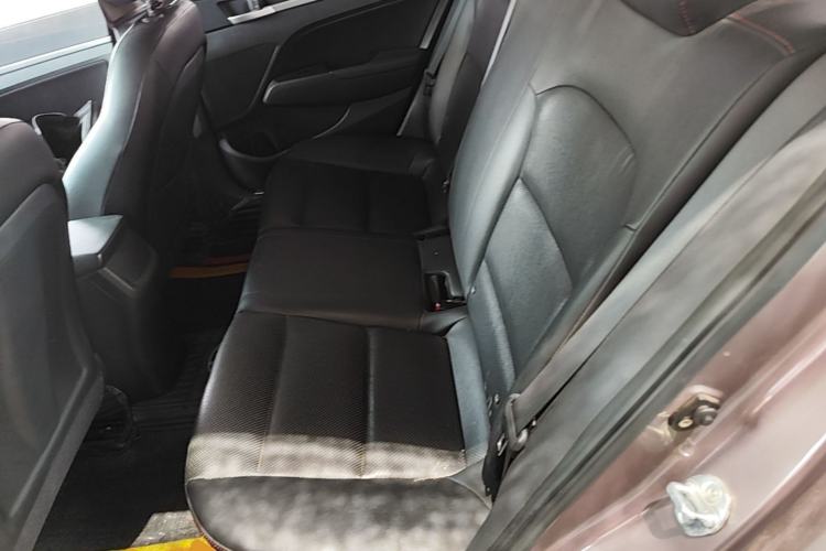 Used Hyundai Elantra (6th Generation / Lingdong) 2016 1.6L Automatic ZhiXuan – Elite Version Left Rear Seat