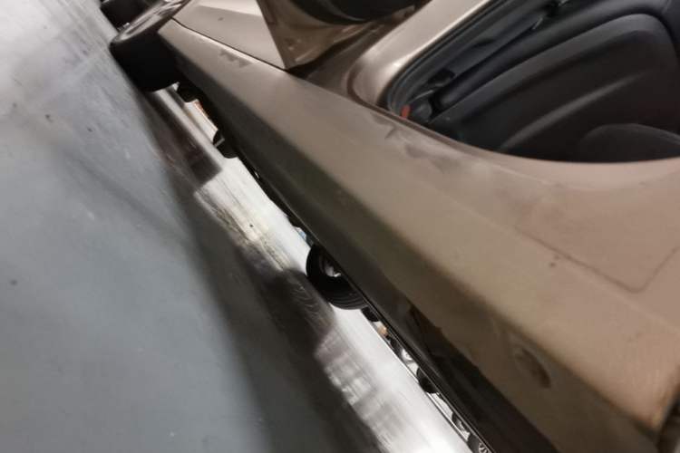 Used Hyundai Elantra (6th Generation / Lingdong) 2016 1.6L Automatic ZhiXuan – Elite Version Left Side Sill