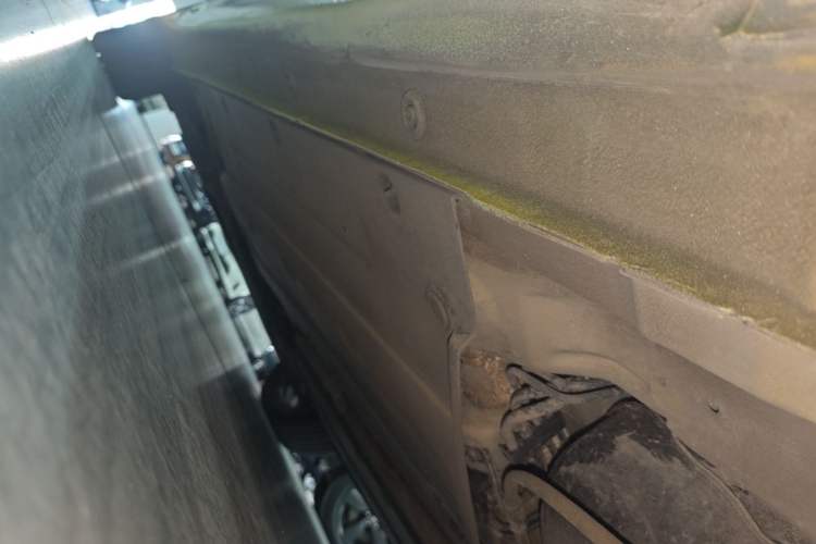 Used Hyundai Elantra (6th Generation / Lingdong) 2016 1.6L Automatic ZhiXuan – Elite Version Left Side Sill