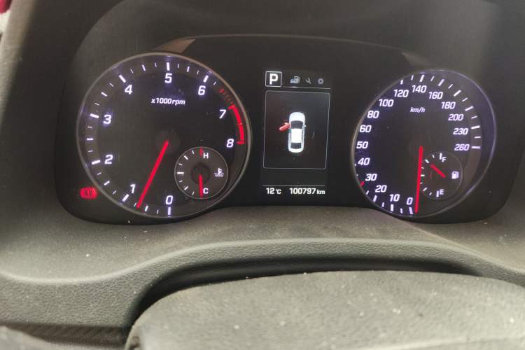 Used Hyundai Elantra (6th Generation / Lingdong) 2016 1.4T Dual-Clutch Xuan Dong · Dynamic Version Odometer Close Up
