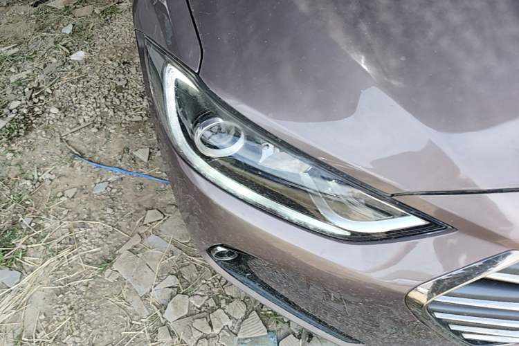 Used Hyundai Elantra (6th Generation / Lingdong) 2016 1.6L Automatic ZhiXuan – Elite Version Right Front Headlight
