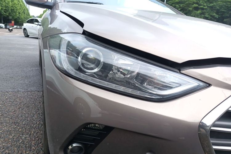 Used Hyundai Elantra (6th Generation / Lingdong) 2016 1.4T Dual-Clutch Xuan Dong·Elite Version Right Front Headlight