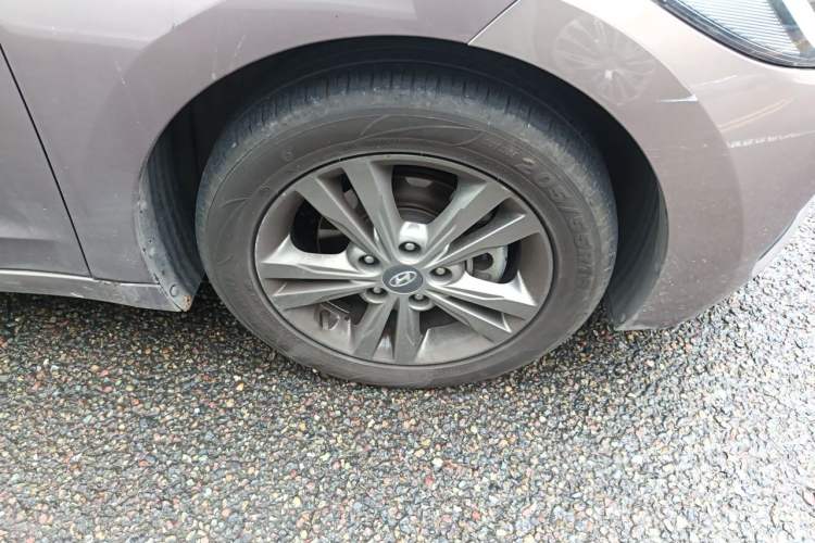 Used Hyundai Elantra (6th Generation / Lingdong) 2016 1.4T Dual-Clutch Xuan Dong·Elite Version Right Front Wheel Hub