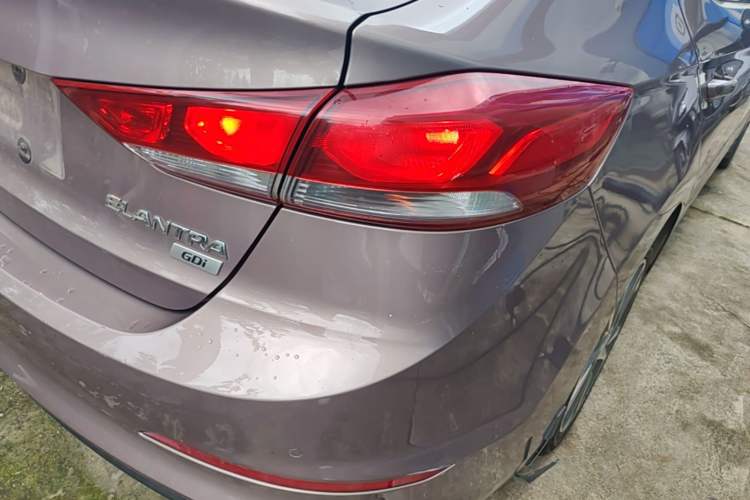 Used Hyundai Elantra (6th Generation / Lingdong) 2016 1.6L Automatic ZhiXuan – Elite Version Right Rear Taillight