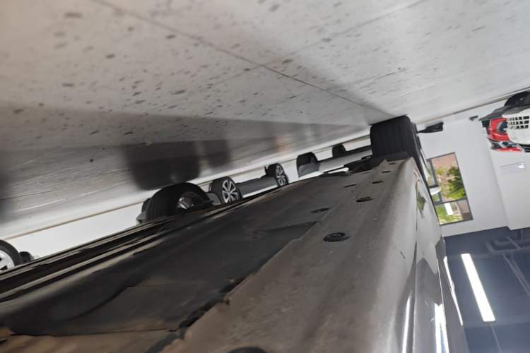 Used Hyundai Elantra (6th Generation / Lingdong) 2016 1.6L Automatic ZhiXuan – Elite Version Right Side Sill