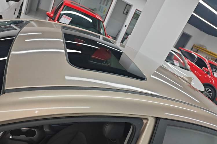 Used Hyundai Elantra (6th Generation / Lingdong) 2016 1.6L Automatic ZhiXuan – Elite Version Roof