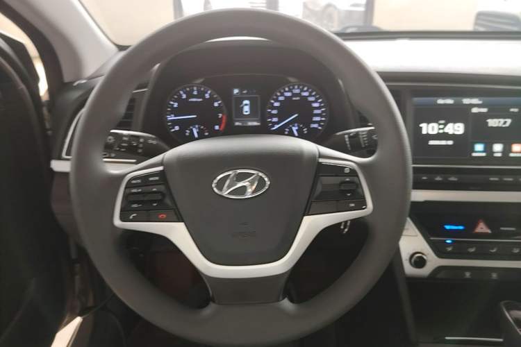 Used Hyundai Elantra (6th Generation / Lingdong) 2016 1.6L Automatic ZhiXuan – Elite Version Steering Wheel