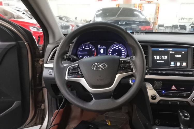 Used Hyundai Elantra (6th Generation / Lingdong) 2016 1.6L Automatic ZhiXuan – Elite Version Steering Wheel