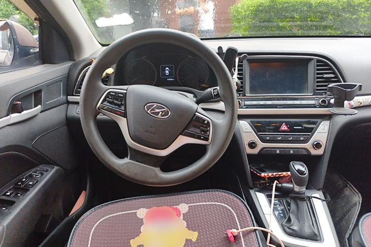 Used Hyundai Elantra (6th Generation / Lingdong) 2016 1.6L Automatic ZhiXuan – Elite Version Steering Wheel
