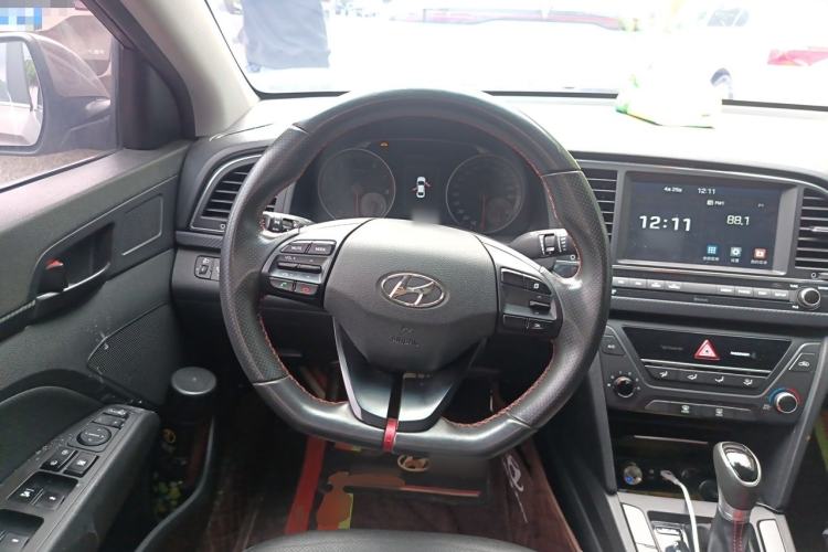 Used Hyundai Elantra (6th Generation / Lingdong) 2016 1.4T Dual-Clutch Xuan Dong·Elite Version Steering Wheel