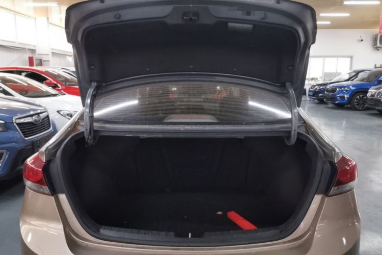 Used Hyundai Elantra (6th Generation / Lingdong) 2016 1.6L Automatic ZhiXuan – Elite Version Trunk