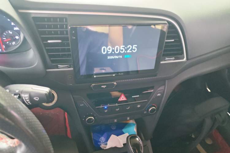 Used Hyundai Elantra (6th Generation / Lingdong) 2018 1.4T Dual-Clutch Xuan Dong · Dynamic Edition Audio And AC Panel
