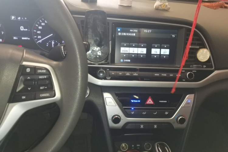 Used Hyundai Elantra (6th Generation / Lingdong) 2018 1.6L Automatic 15th Anniversary Special Edition Audio And AC Panel