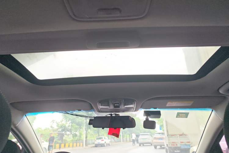 Used Hyundai Elantra (6th Generation / Lingdong) 2018 1.4T Dual-Clutch Xuan Dong · Dynamic Edition Headliner