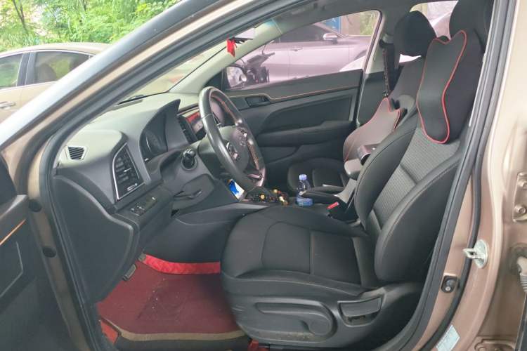 Used Hyundai Elantra (6th Generation / Lingdong) 2018 1.4T Dual-Clutch Xuan Dong · Dynamic Edition Left Front Seat