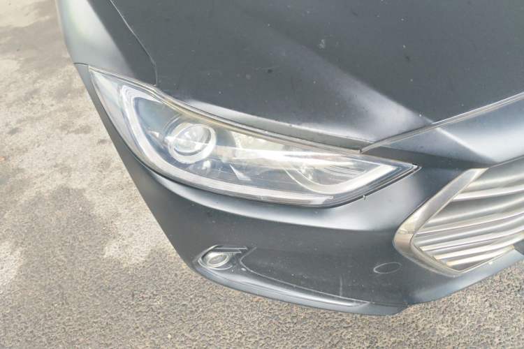 Used Hyundai Elantra (6th Generation / Lingdong) 2018 1.4T Dual-Clutch Xuan Dong · Dynamic Edition Right Front Headlight