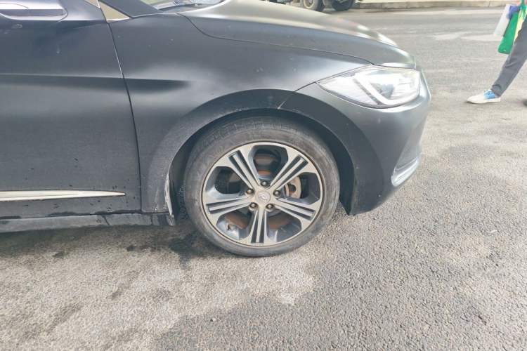 Used Hyundai Elantra (6th Generation / Lingdong) 2018 1.4T Dual-Clutch Xuan Dong · Dynamic Edition Right Front Wheel Hub