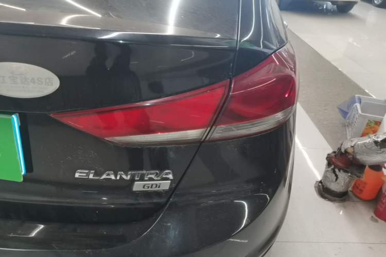 Used Hyundai Elantra (6th Generation / Lingdong) 2018 1.6L Automatic 15th Anniversary Special Edition Right Rear Taillight