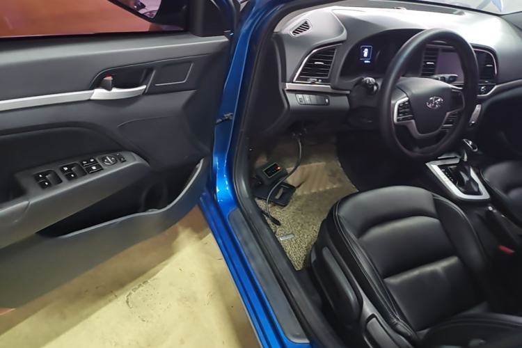 Used Hyundai Elantra (6th Generation / Lingdong) 2018 1.6L Automatic 15th Anniversary Special Edition Driver Seat