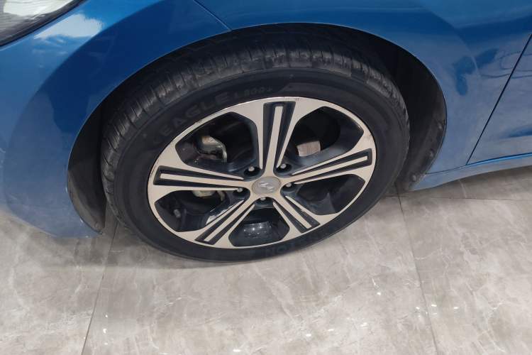 Used Hyundai Elantra (6th Generation / Lingdong) 2018 1.4T Dual-Clutch Xuan Dong · Dynamic Edition Exterior 4