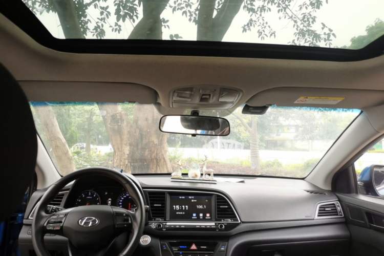 Used Hyundai Elantra (6th Generation / Lingdong) 2018 1.4T Dual-Clutch Xuan Dong · Dynamic Edition Headliner