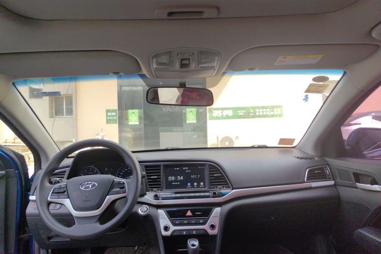 Used Hyundai Elantra (6th Generation / Lingdong) 2018 1.6L Automatic 15th Anniversary Special Edition Headliner