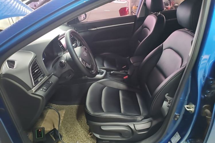 Used Hyundai Elantra (6th Generation / Lingdong) 2018 1.6L Automatic 15th Anniversary Special Edition Left Front Seat