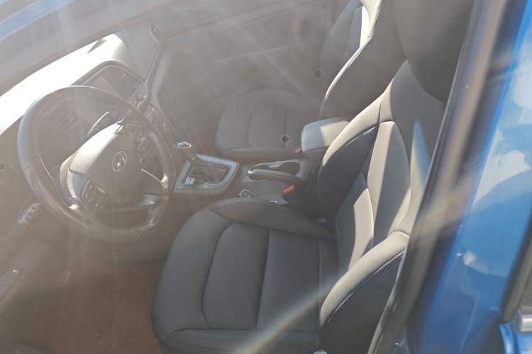 Used Hyundai Elantra (6th Generation / Lingdong) 2018 1.4T Dual-Clutch Xuan Dong · Dynamic Edition Left Front Seat