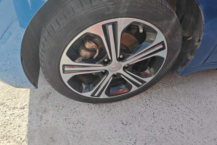 Used Hyundai Elantra (6th Generation / Lingdong) 2018 1.4T Dual-Clutch Xuan Dong · Dynamic Edition Left Front Wheel Hub
