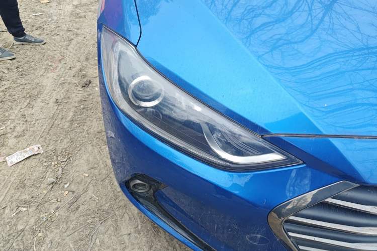 Used Hyundai Elantra (6th Generation / Lingdong) 2018 1.4T Dual-Clutch Xuan Dong · Dynamic Edition Right Front Headlight