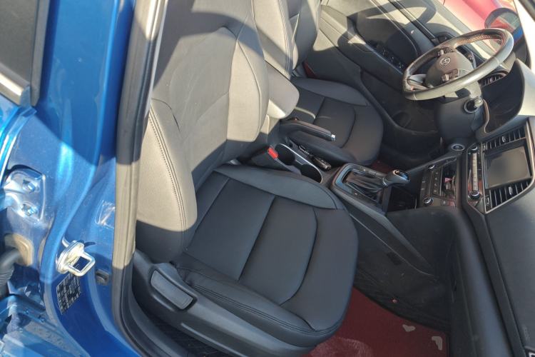Used Hyundai Elantra (6th Generation / Lingdong) 2018 1.4T Dual-Clutch Xuan Dong · Dynamic Edition Right Front Seat