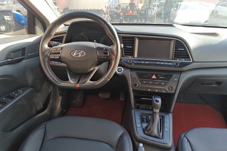 Used Hyundai Elantra (6th Generation / Lingdong) 2018 1.4T Dual-Clutch Xuan Dong · Dynamic Edition Steering Wheel
